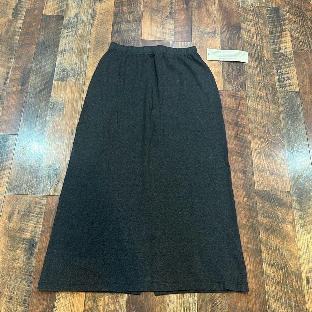 Goddess gear skirt L (UBUP1) NWT